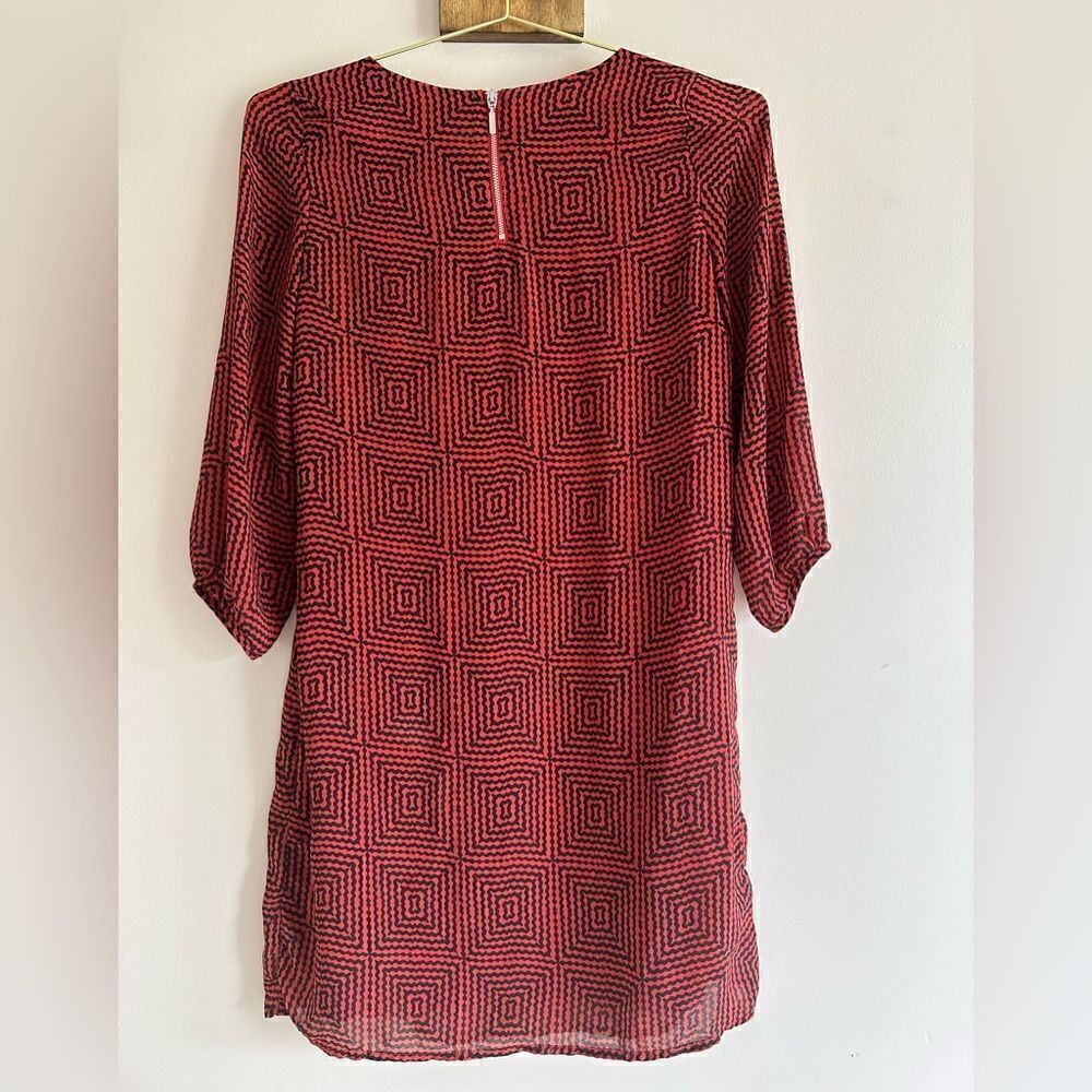 H&M Geometric Print Shift Dress || size 4 - Picture 6 of 11